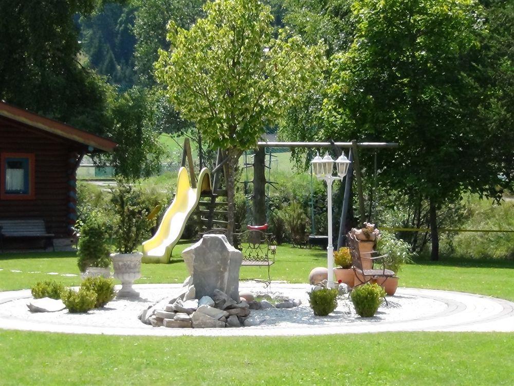 Vital-&Familienhotel Angerwirt Kleinarl Bagian luar foto